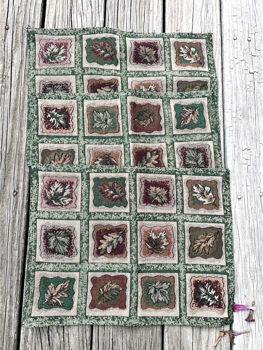 Tapestry Autumn Leaf Placemats Green Fall Harvest Table Decor Set of 3 13”x18